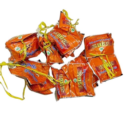 Shan Shwe Taung Fried Fish Sauce & Chilli – 30 Small Packets (6 Bundles × 5 Each)