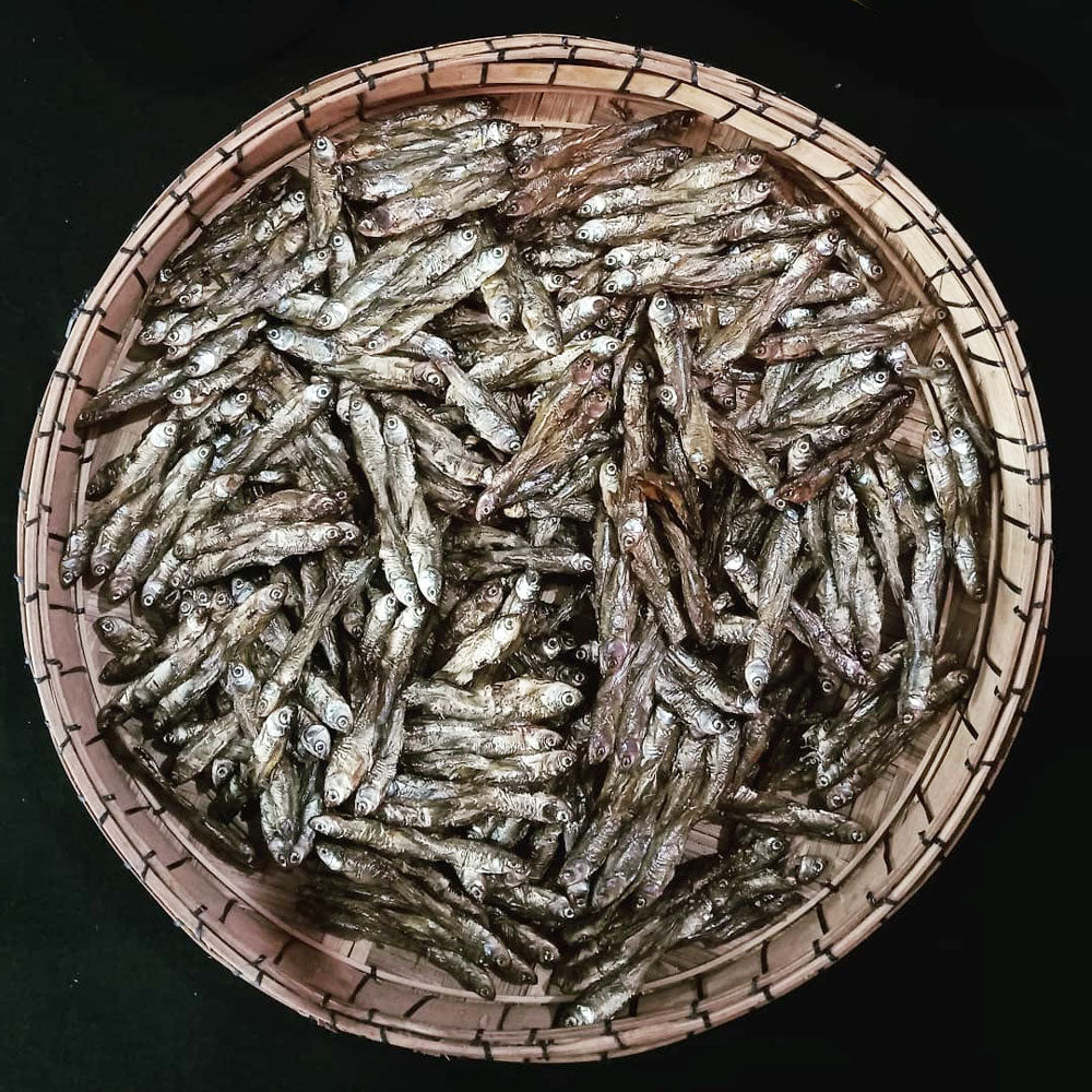 small size Muka Nga dried fish Manipuri small dry fish crispy whole dried fish