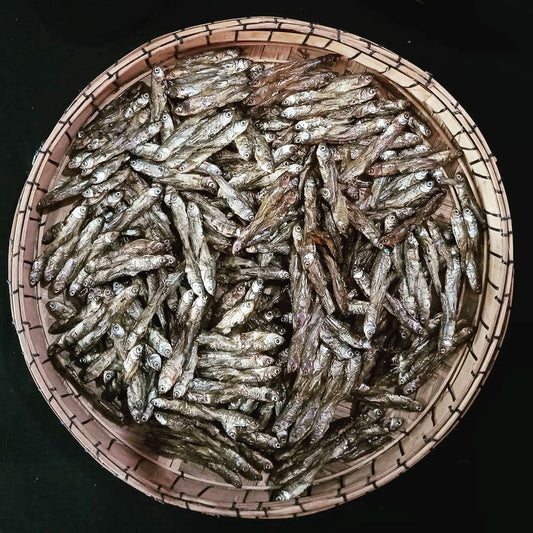 small size Muka Nga dried fish Manipuri small dry fish crispy whole dried fish